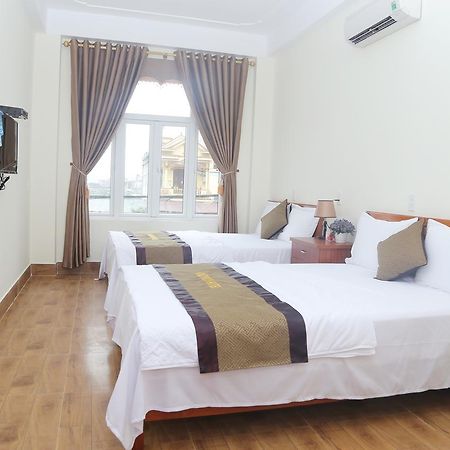 Gold Plus Hotel Phong Nha Exterior photo