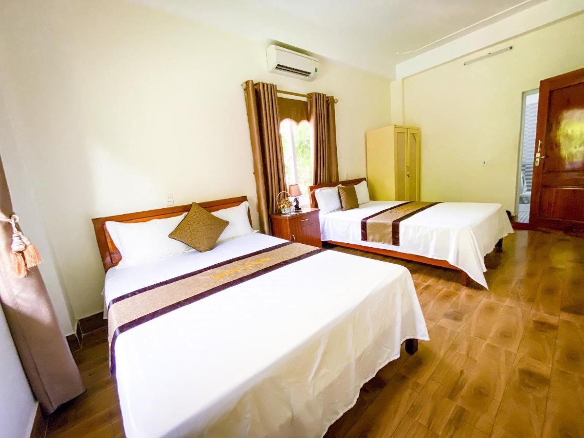 Gold Plus Hotel Phong Nha Exterior photo